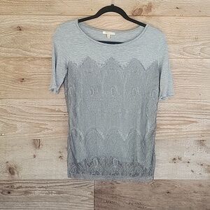 Anthropologie Bordeaux Gray Tee with Lace Overlay Size XSmall
